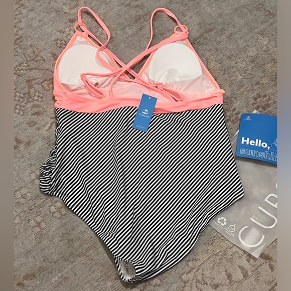 NWT CUPSHE Women’s One Piece Tummy Control Swimsuit, Size XL - Picture 2 of 6